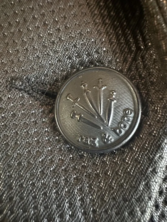 0 17” Bust Rag & Bone - Picture 7 of 7